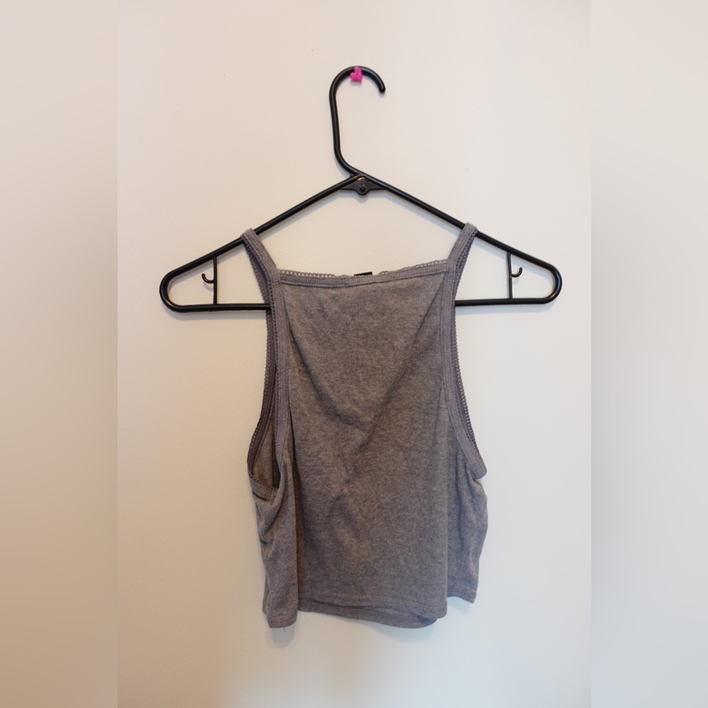 Gray top - Picture 2 of 2